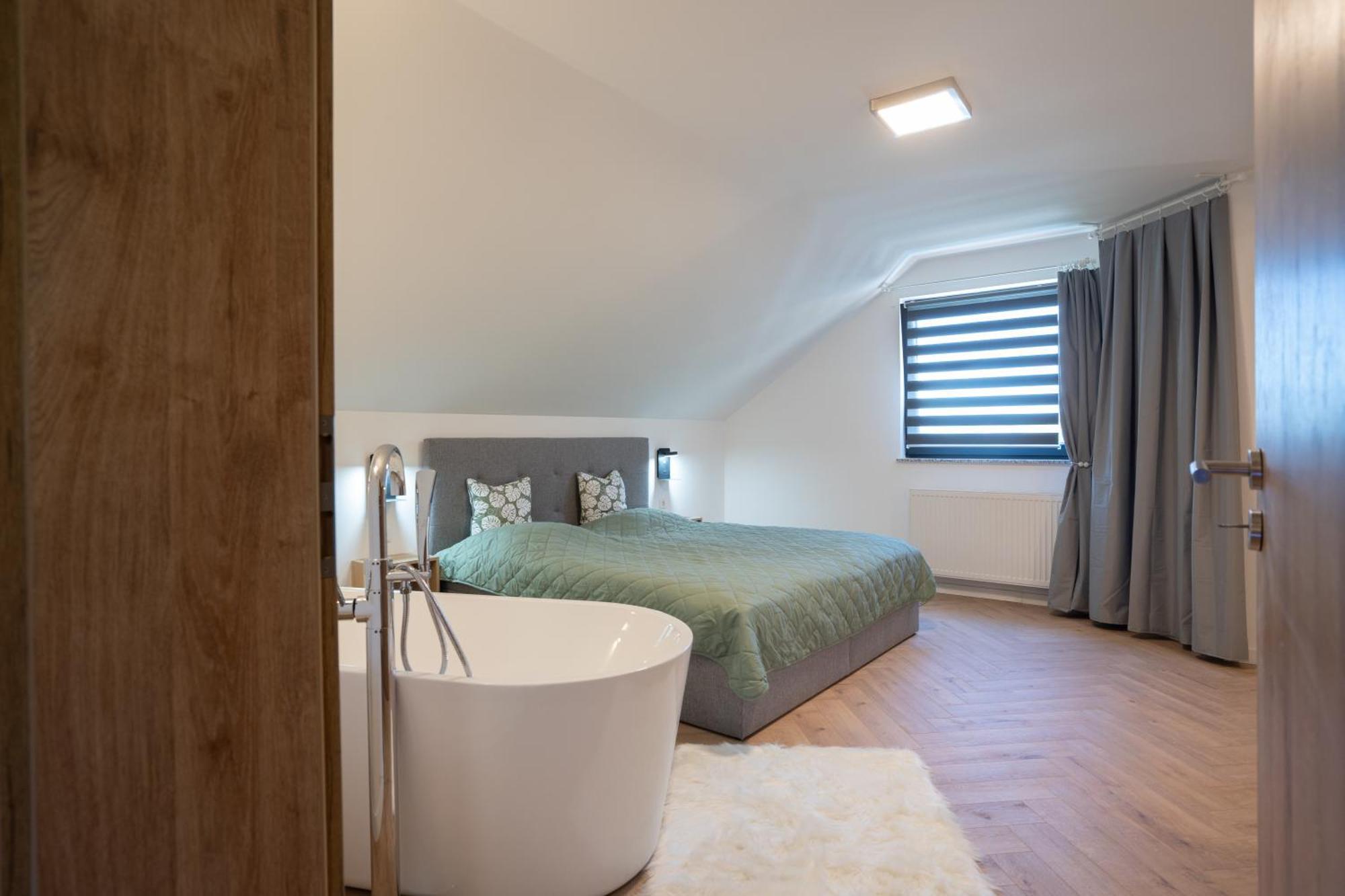 Lux Loft Spa غاكوفيتسا المظهر الخارجي الصورة